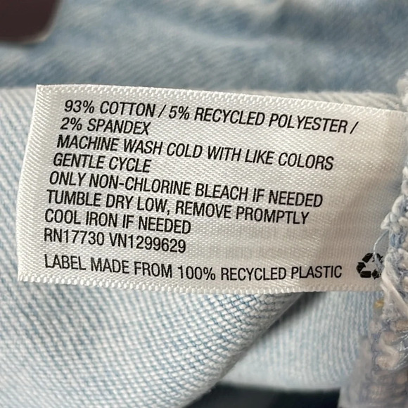 AVA & VIV Women's Plus Size High-Rise Distressed Blue Denim Jean Shorts Size 22W - Picture 11 of 13